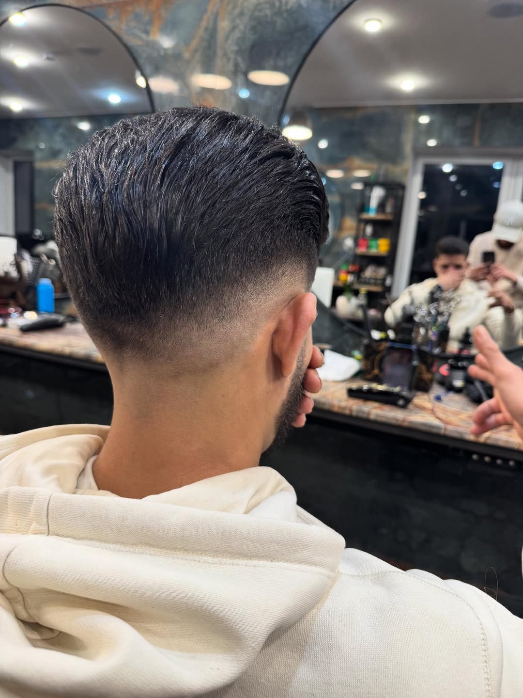 Die Jungs im Cla$$ic Barbershop